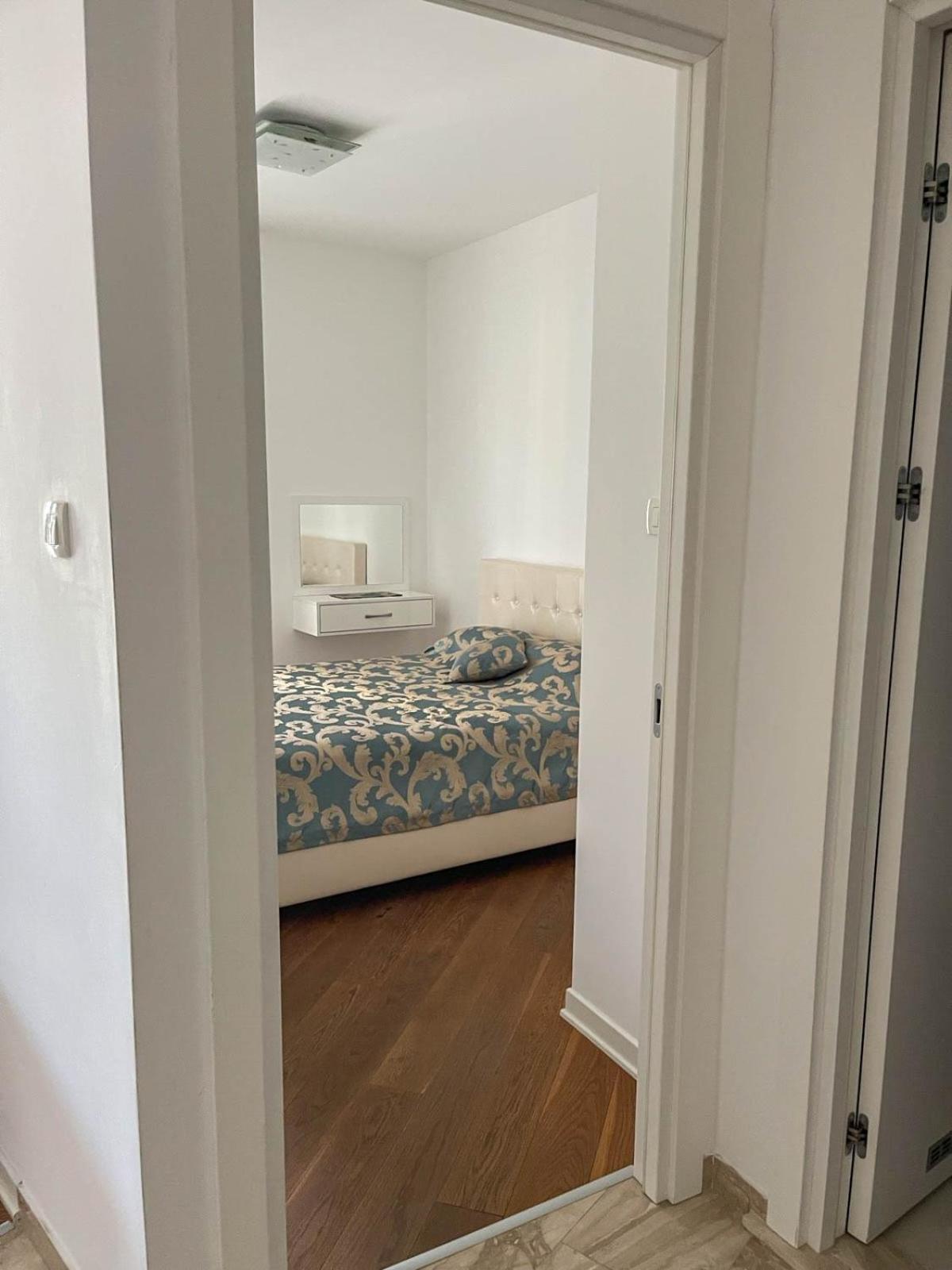 Apartman Anna Tre Canne Budva Exterior foto