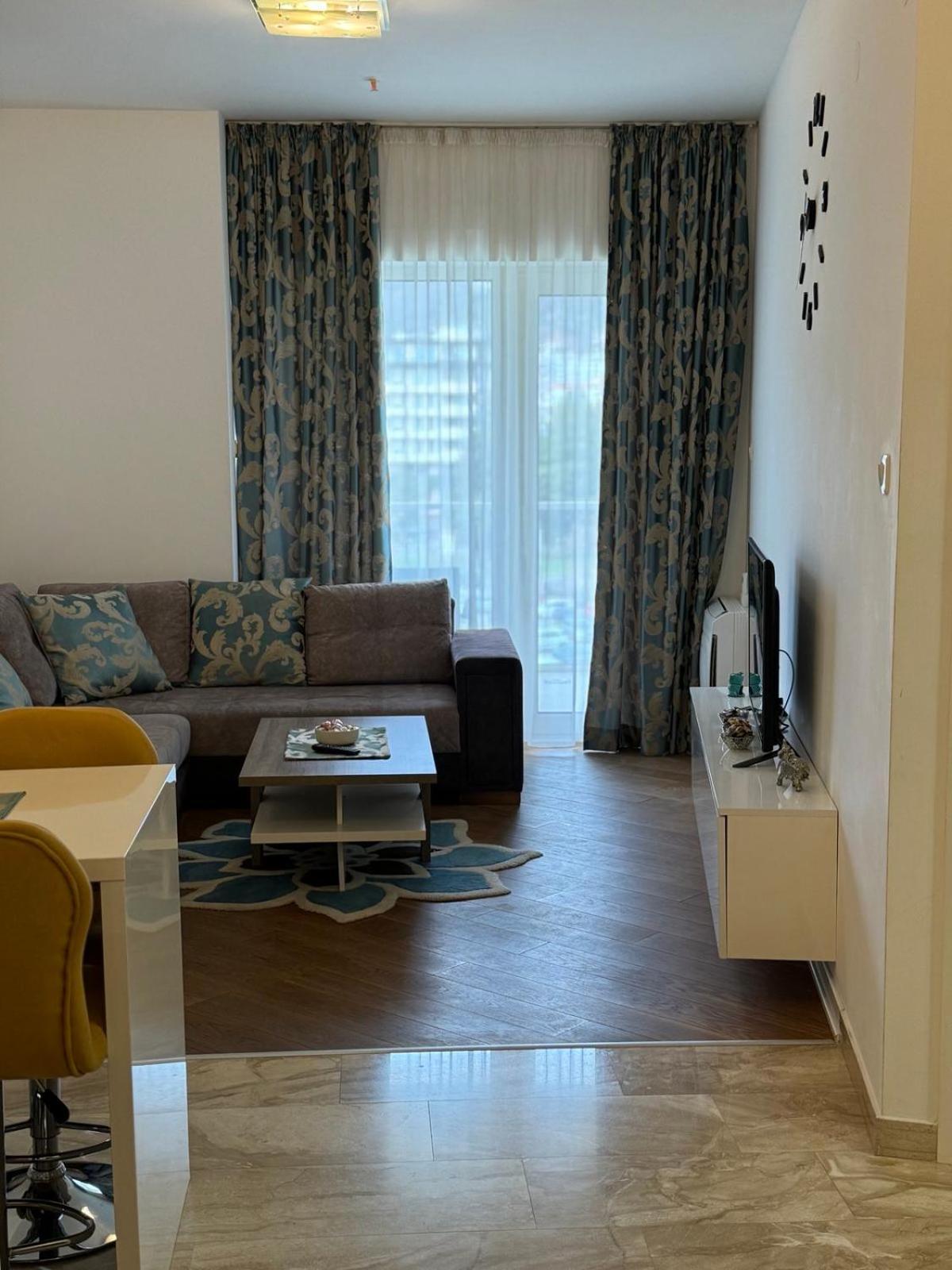 Apartman Anna Tre Canne Budva Exterior foto